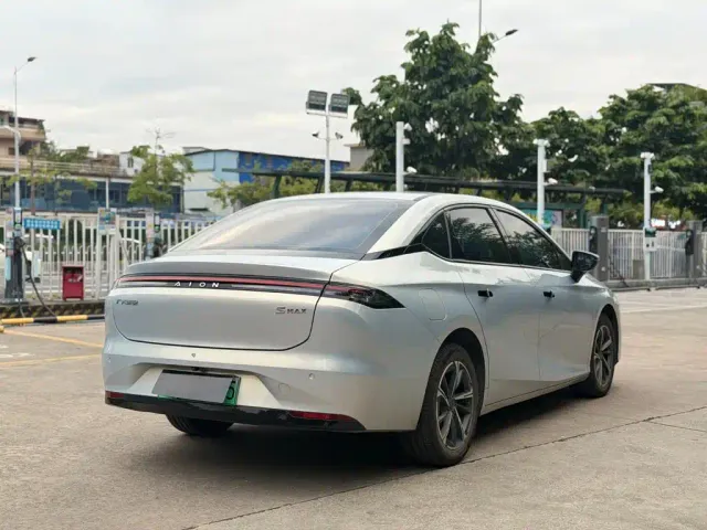 GAC Aion S MAX — Фото автомобиля 6