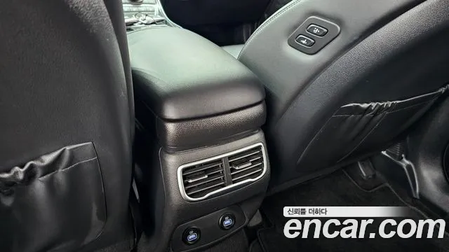 Hyundai Santafe Новый Santa Fe Дизель 2.2 2WD — Фото автомобиля 30