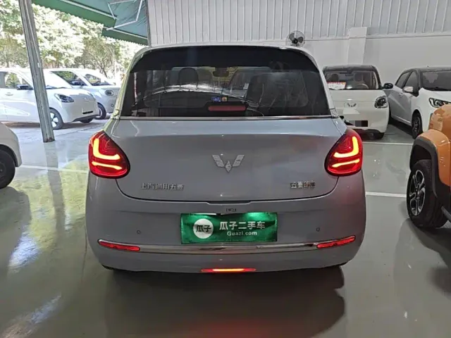 Wuling Bingo — Фото автомобиля 5