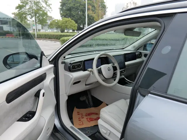 Leapmotor Leapmotor C11 2021 Facelift Luxury Edition — Фото автомобиля 8