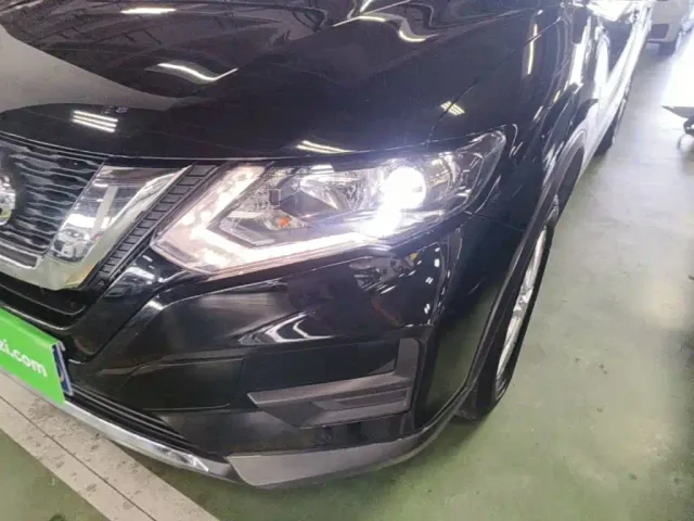 Nissan X-Trail — Фото автомобиля 23