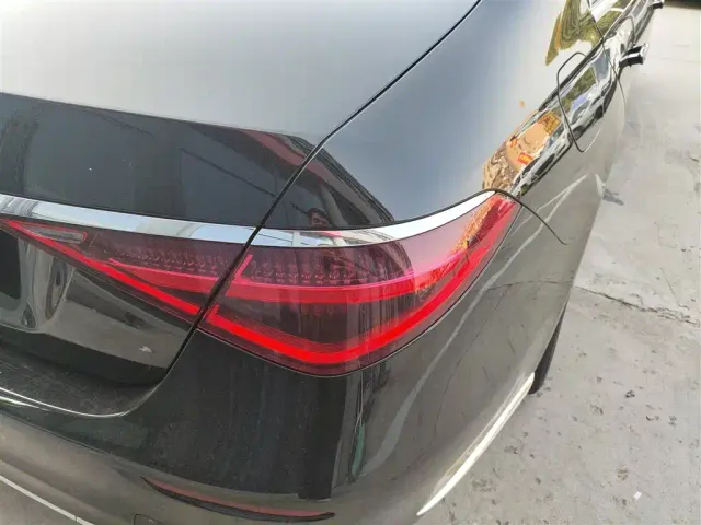 Mercedes-Benz S-Class — Фото автомобиля 23