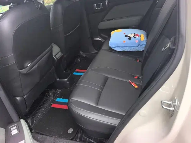 Baojun Yep Plus — Фото автомобиля 11