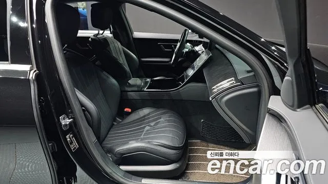 Mercedes-Benz S-Class W223 — Фото автомобиля 16