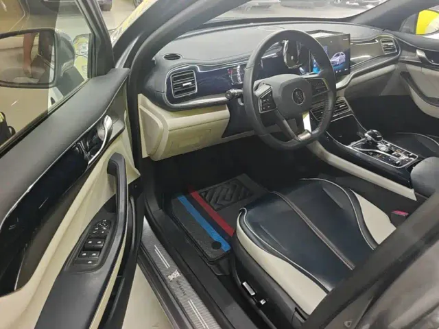 BYD Qin PLUS — Фото автомобиля 15