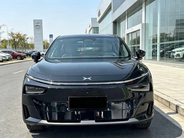 Xpeng G7 — Фото автомобиля 3