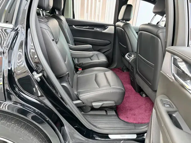 Cadillac XT6 — Фото автомобиля 20