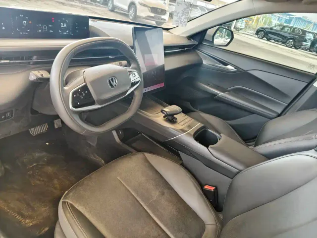 Changan Lamore — Фото автомобиля 4