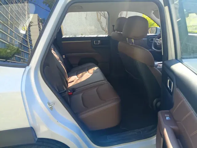Wuling Starlight 560 — Фото автомобиля 10