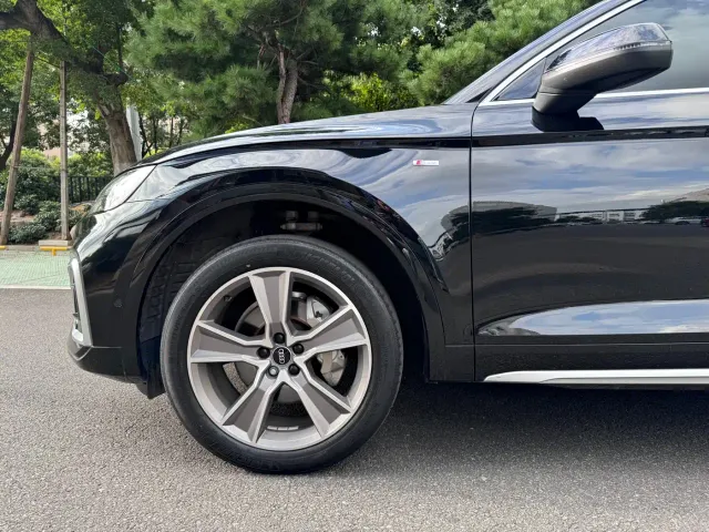 Audi Q5L — Фото автомобиля 15