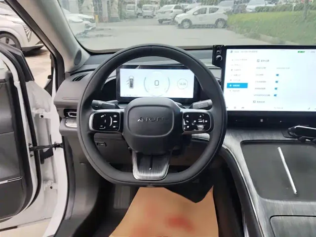 GAC Aion S MAX — Фото автомобиля 10