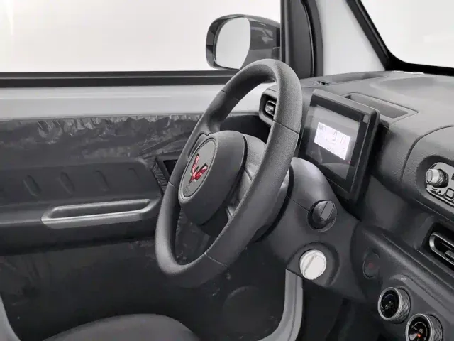 Wuling Zhiguang NEV — Фото автомобиля 22