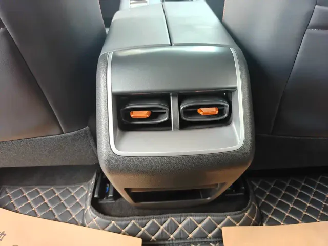 BAIC BJ30 — Фото автомобиля 10