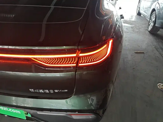 Geely Galaxy Xingyao 8 — Фото автомобиля 7