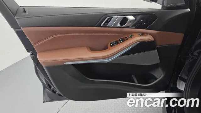 BMW X5 xDrive 40i M Sport — Фото автомобиля 22