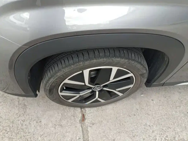 BYD Song L DM-i — Фото автомобиля 22