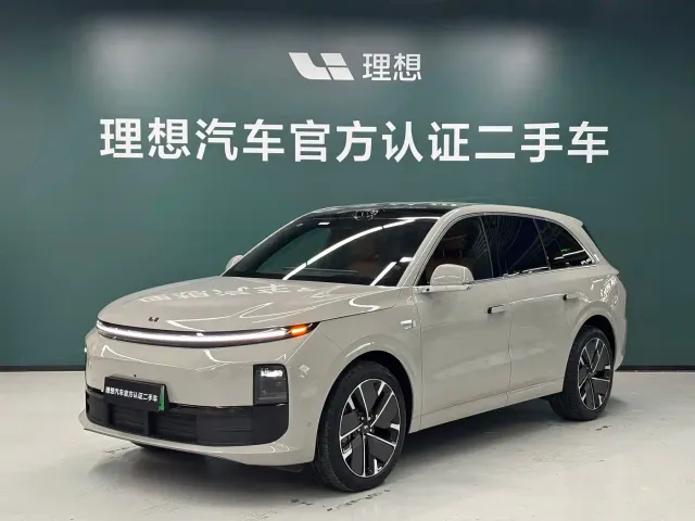 Фотография автомобиля — Li Auto L6