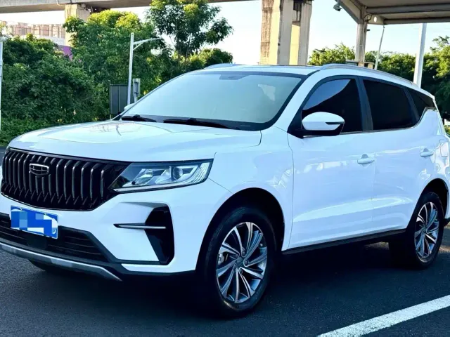 Фотография автомобиля — Geely Vision X6