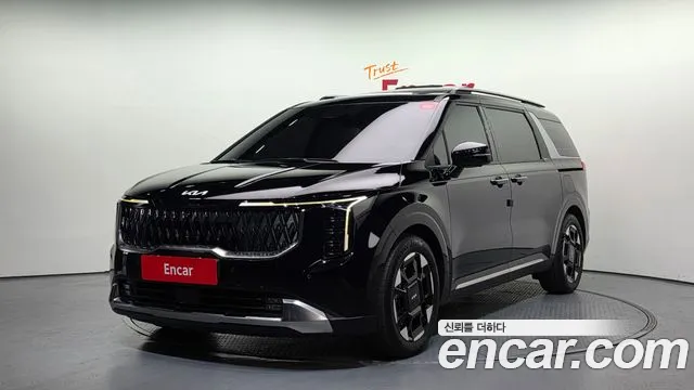 Фотография автомобиля — Kia Canival