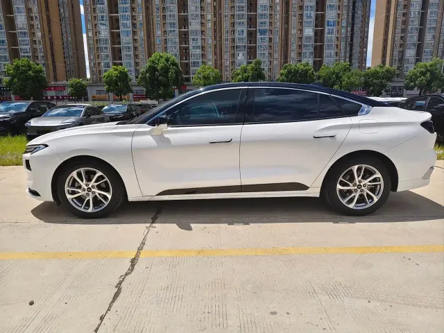 Ford Mondeo — Фото автомобиля 8
