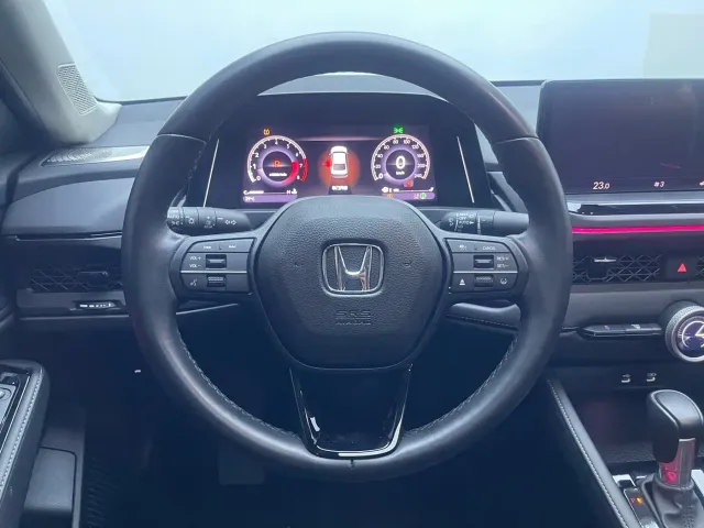 Honda Accord — Фото автомобиля 18