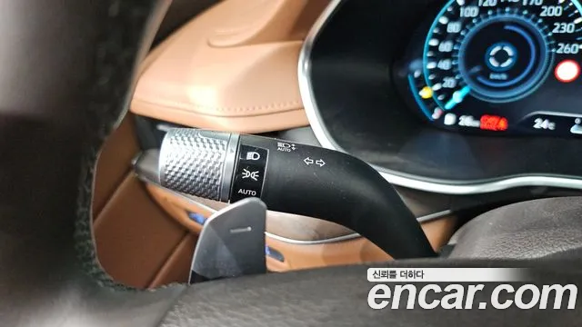 Genesis G80 Бензин 2.5 турбо 2WD — Фото автомобиля 25
