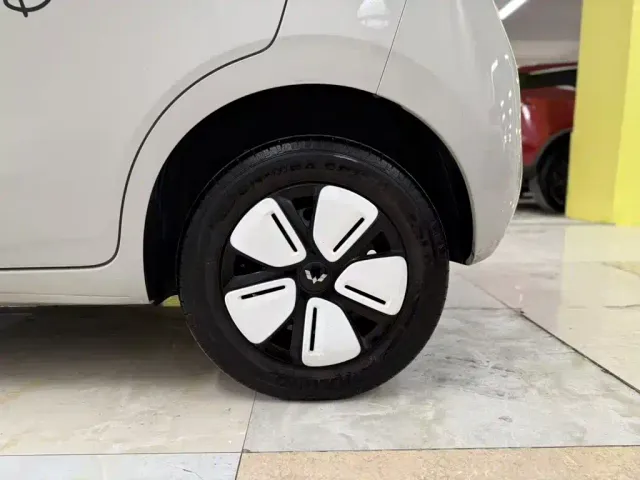 Wuling Hongguang Mini EV — Фото автомобиля 23