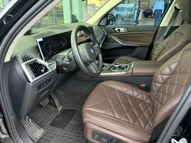 BMW X5 — Фото автомобиля 7