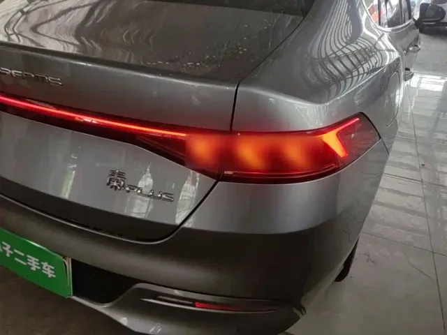 BYD Qin PLUS — Фото автомобиля 7