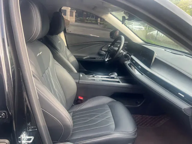 Chery Arrizo 8 — Фото автомобиля 5
