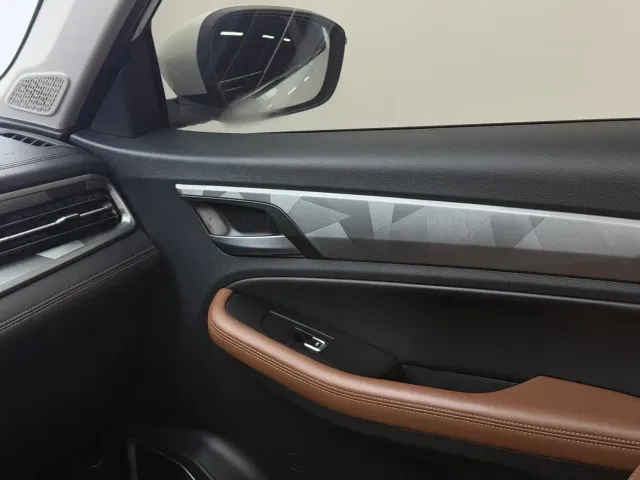 Geely Vision X6 — Фото автомобиля 10