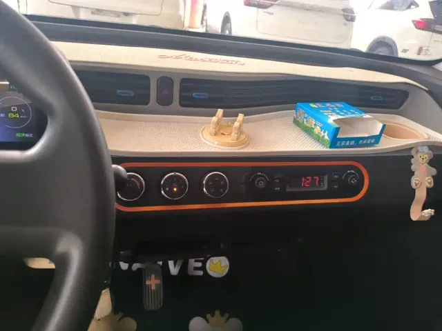 Wuling Hongguang Mini EV — Фото автомобиля 8