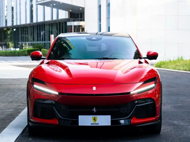Ferrari Purosangue — Фото автомобиля 2