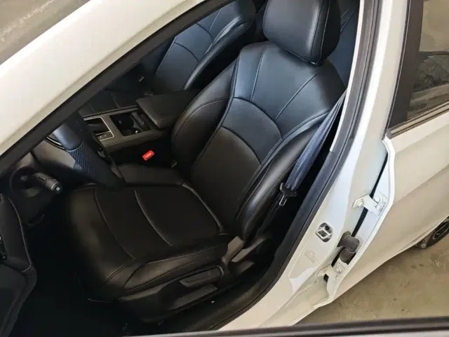 Roewe i5 — Фото автомобиля 10