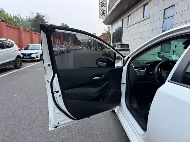 Toyota Corolla — Фото автомобиля 19