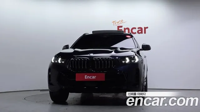 BMW X6 xDrive40i M Sport — Фото автомобиля 3