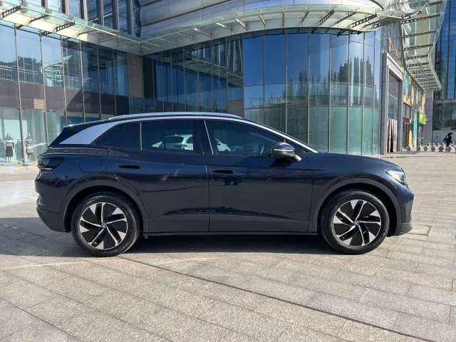 Volkswagen ID.4 Crozz — Фото автомобиля 4