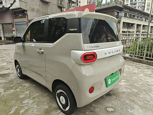 Wuling Hongguang Mini EV — Фото автомобиля 4
