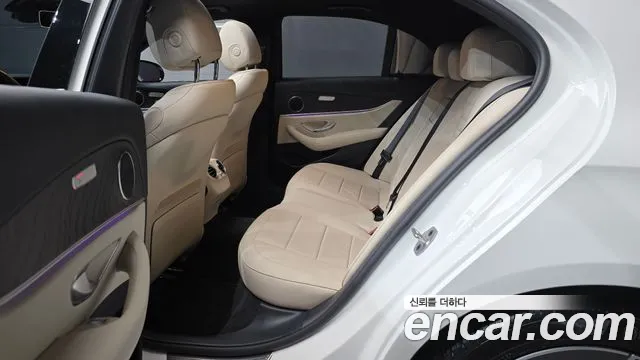 Mercedes-Benz E-Class W213 — Фото автомобиля 18