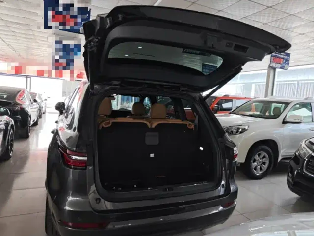 Li Auto ONE — Фото автомобиля 18