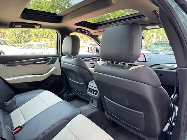 Cadillac CT5 — Фото автомобиля 20