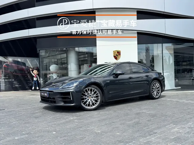 Фотография автомобиля — Porsche Panamera