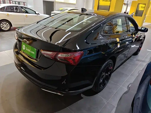 Chevrolet Malibu XL — Фото автомобиля 6