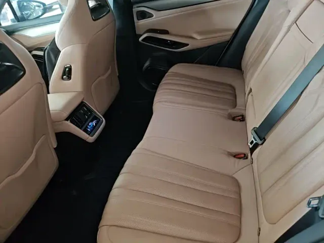 BYD Song L EV — Фото автомобиля 16
