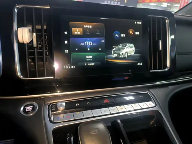 GAC Trumpchi M8 — Фото автомобиля 12
