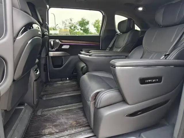 Hycan V09 — Фото автомобиля 6