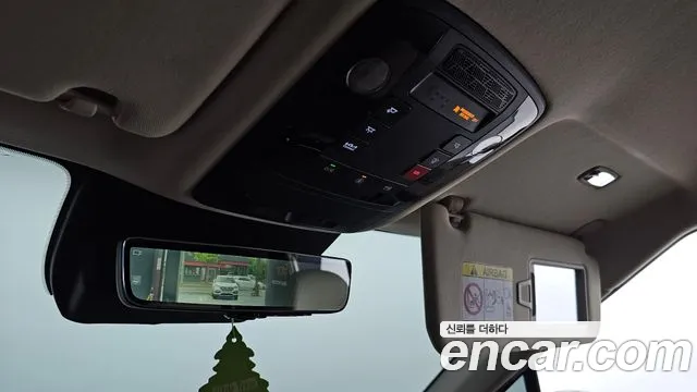 Kia Carnival — Фото автомобиля 23