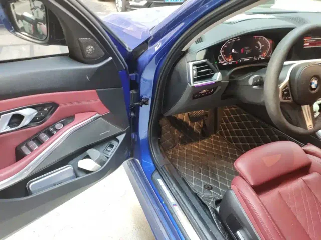 BMW 3 Series — Фото автомобиля 12