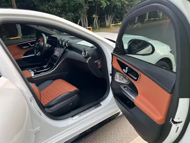 Mercedes-Benz C-Class — Фото автомобиля 10