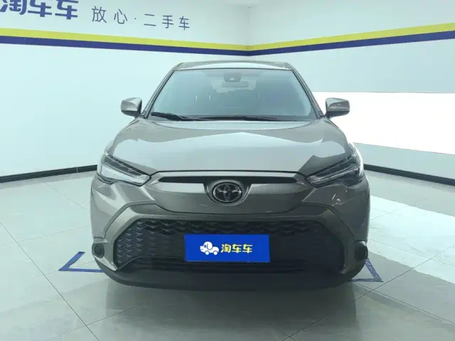 Toyota Frontlander — Фото автомобиля 2